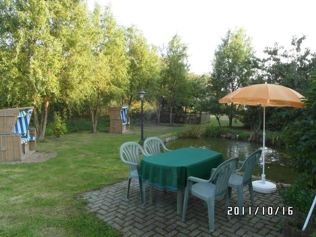 Pension Deichgraf Middelhagen Luaran gambar